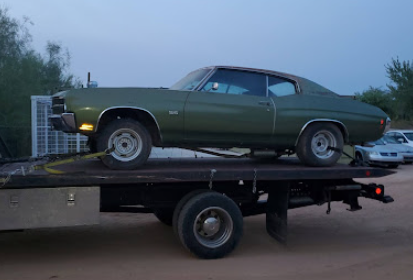 Desert Muscle Cars & Trucks